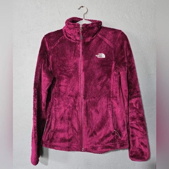Northface Dark Fuchsia/Purple Osito Jacket. - Picture 2 of 10
